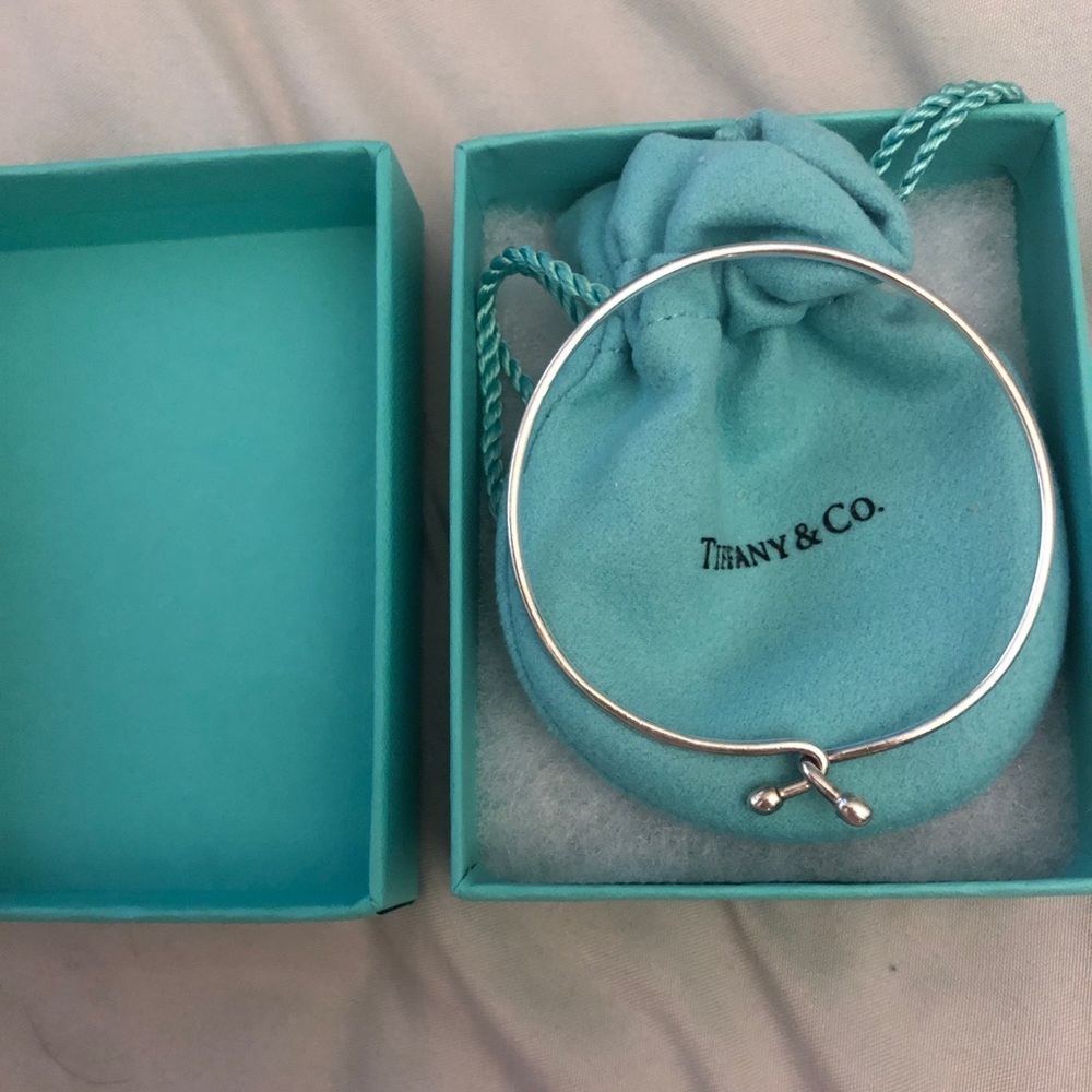 Silver Tiffany’s bracelet